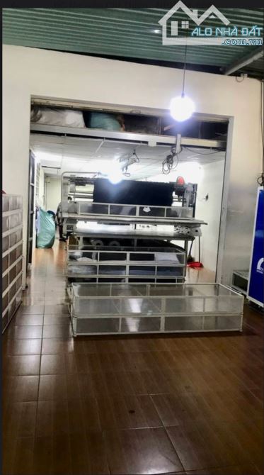 Bán Kho xưởng đang hoạt động 2 mặt tiền thới tam thôn 684m² chỉ 30trm² - 3