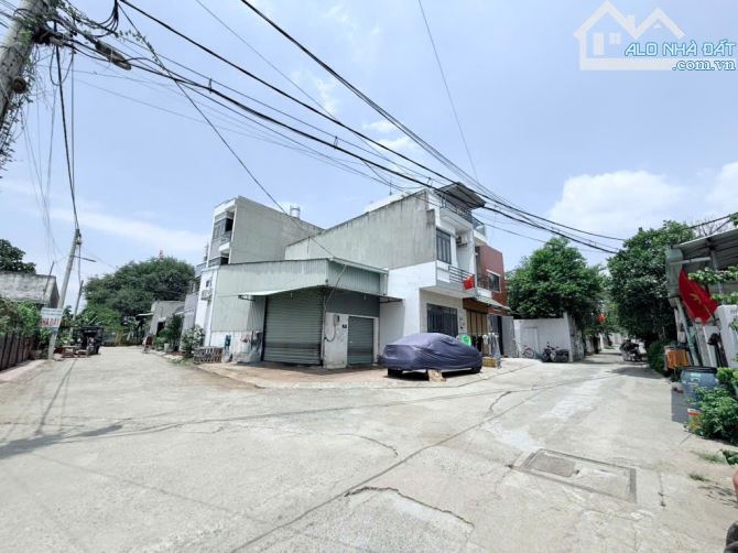 CHỦ GẤP BÁN,LÔ ĐẤT CỰC HIẾM DT72M (4x18),NGAY GẦN VINHOME QUẬN 9,HẺM XE HƠI,CHỈ 3.6TỶ TL - 3