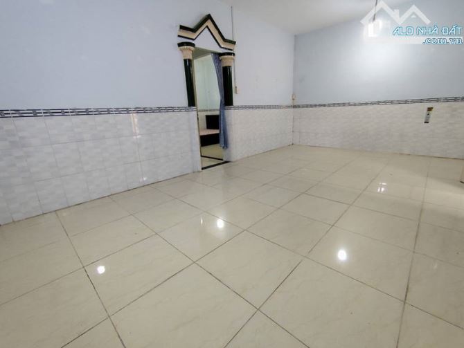 VIEW MẶT TIỀN TÔ NGỌC VÂN - NGANG KHỦNG HƠN 7M 106M2 - NHỈNH 4 TỶ - 3