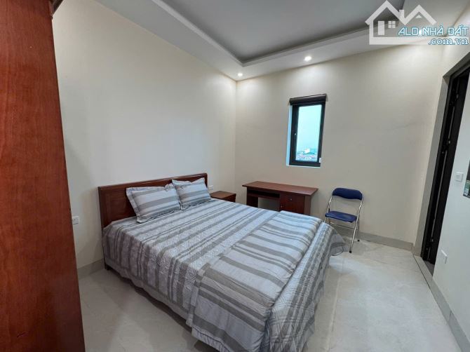 Bán nhà 5 tầng 1 tum mới hoàn thiện , Đường lý đạo thành - TP. Bắc Ninh. Giá 24 tỷ - 3