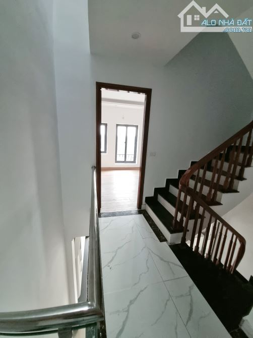 CHỦ BÁN NHÀ 5 TẦNG – TRUNG TÂM THANH TRÌ – GARA Ô TÔ – KINH DOANH - BÊN CẠNH CÁC DỰ - 3