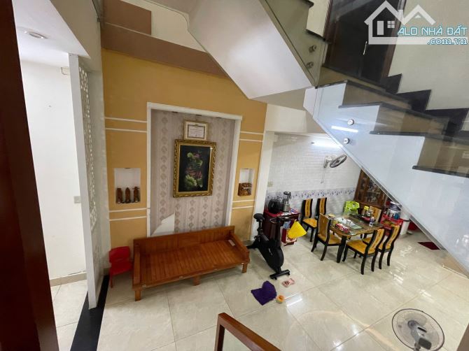 Bán nhà 3 tầng 3 mê kiên cố vô ở liền đường 7m5 An Hoà- Khuê Trung- Cẩm Lệ - 3