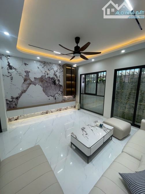 Nhà lô góc phố Nguyễn Ngọc Nại – 2 mặt thoáng, ô tô đỗ cửa – Giá 13.5 tỷ - 4