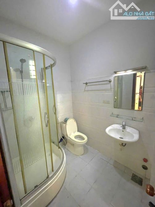 ✅ ✅ Nhà cho thuê gần Trường Cao Đẵng Điện Lực- tx 33  phường Thạnh Xuân quận 12 
👉 Đường - 4