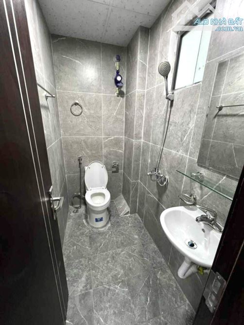 Bán toà nhà dòng tiền 80tr/1tháng-trung tâm quận Đống Đa-nở hậu, chỉ 13tỷ xx. - 4