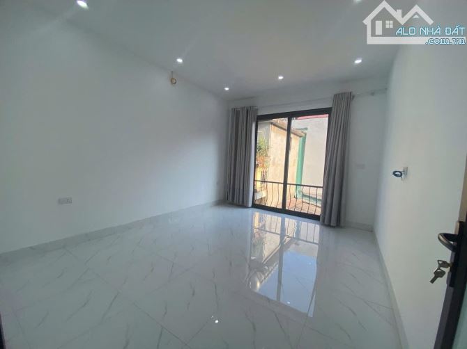 HÀNG HIẾM ! Vũ Trọng Phụng - 2 mặt thoáng - Ngõ thẳng 1  đường - 30m2 - Chỉ 7.28 tỷ - 4