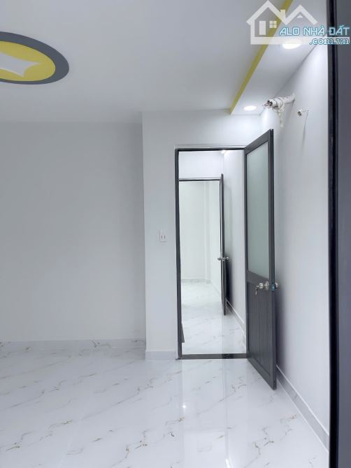 Nhà đường LÊ VĂN QUỚI [4x10, 1lầu, 2pn, 2toilet] 4,05tỷ - 4