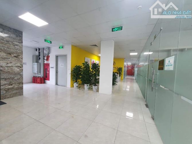 CHO THUÊ VĂN PHÒNG THƯƠNG MẠI B+ 150M2 GIÁ CHỈ 42TR / THÁNG GIÁ 42TR / THÁNG . - 4