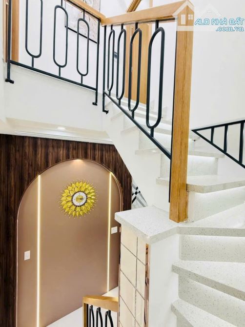 THỐNG NHẤT - HẺM NHÀ 4M - DTSD 60M2 - 3PN DƯỚI TRỆT - GẦN CITY LAND - NHỈNH 4 TỶ - 4