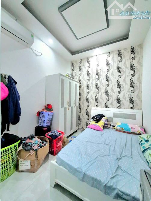 Bán nhà 3 lầu hẻm 2174 Huỳnh Tấn Phát, Nhà Bè. Giá 4,65 tỷ - 4