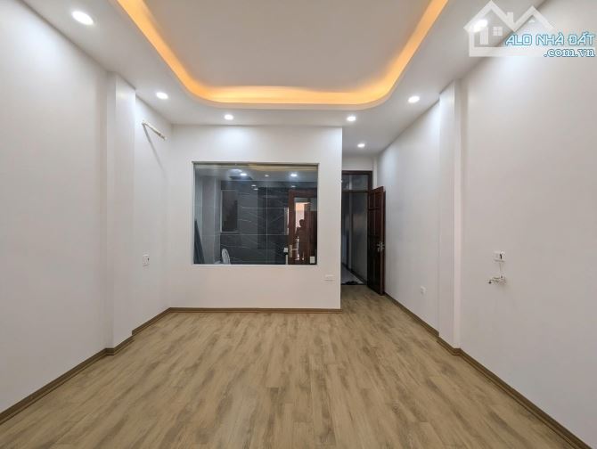 SIÊU VIP ! Hoàng Văn Thái - Phân lô - Gara ô tô - 65m2 - Chỉ 23.8 tỷ - 4