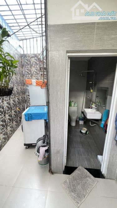 Bán Nhà 104m² Mặt Tiền Đường GS14 – Dĩ An – Giá Chỉ 11 Tỷ – Xe Hơi Ngủ Trong Nhà - 4