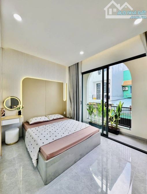 CẦN BÁN NHÀ ĐƯỜNG CHU VĂN AN, PHƯỜNG 12, BÌNH THẠNH - GIÁ:3TỶ750/63M2 (4,5x14M). SHR - 4