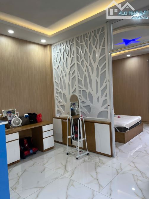 Bán nhà 3 tầng hẻm Nguyễn Thị Định, Phước Long, Nha Trang. DT: 85m2. Giá bán 6ty250tr - 4