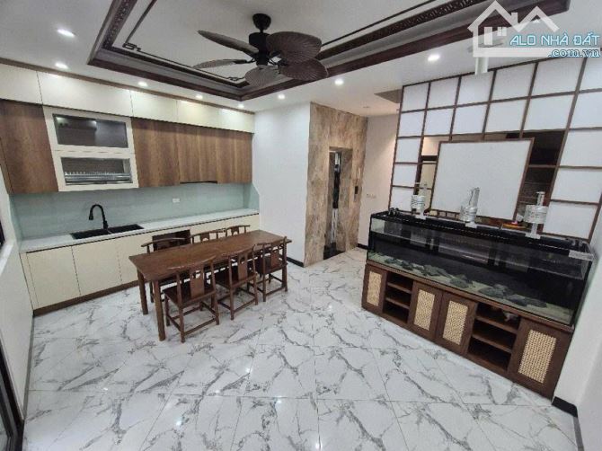 Bán nhà Võng Thị 47m2x6T, mt5.6 9 tỷ Tây Hồ - 4