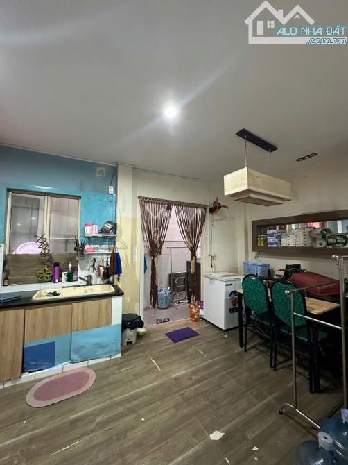 Nhà Bán Gấp ,Hoàng Văn Thụ, khu khách sạn đệ nhất , 67m2 , 2 Tầng , Giá 7,7 Tỷ TL - 4