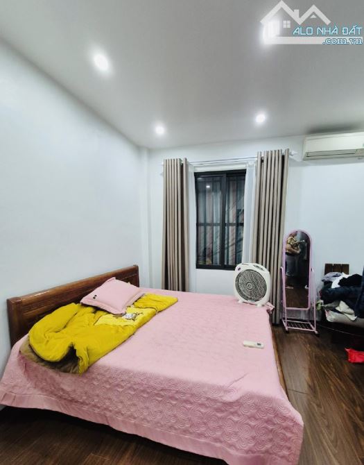 BÁN CĂN TRUNG VĂN NAM TỪ  LIÊM NHÀ ĐẸP FULL NỘI THẤT - 47m - 5T - 9.45 TỶ - 4