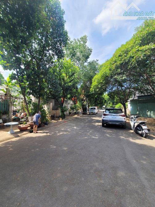 đất 100m2 4ty150 TL KDC ngay nhà thờ An Bình p.Đông Hòa Tp.Dĩ An - 4