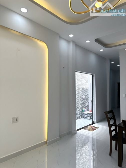 BÁN NHÀ NGAY TÊN LỬA BÌNH TRỊ ĐÔNG NGANG 5M 78M GIÁ CHỈ 4TỶ25 - 4