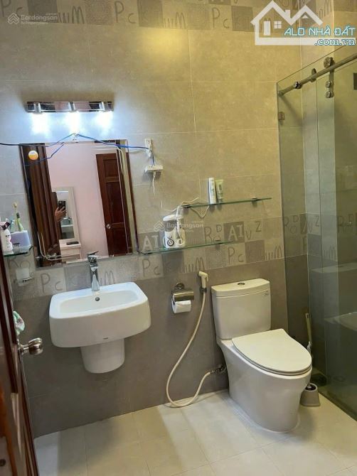 Cần bán nhà trong hẻm Quang Trung P8 4.5mx18m Trệt 2 lầu Sân thượng Giá 7.8 tỷ - 4