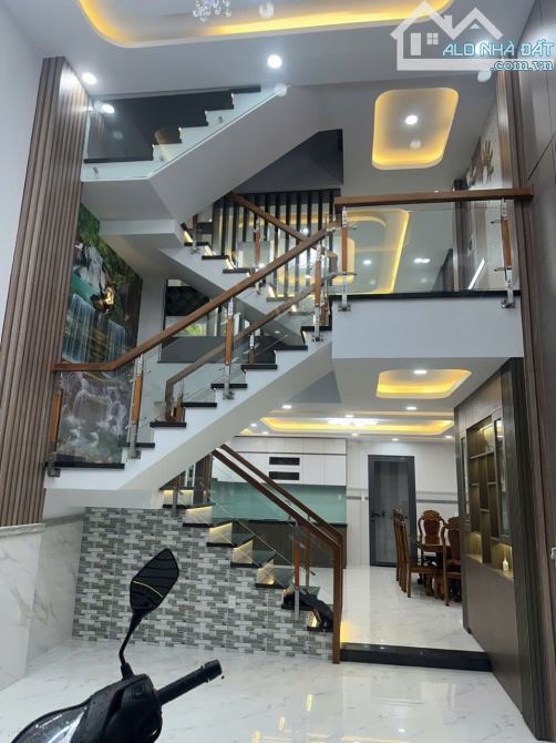 🔥🔥🔥🔥CHỦ CẦN TIỀN BÁN GẤP BIỆT THỰ 3 TẦNG MÁI THÁI THIẾT KẾ SANG TRỌNG -TẶNG FULL NT - 4