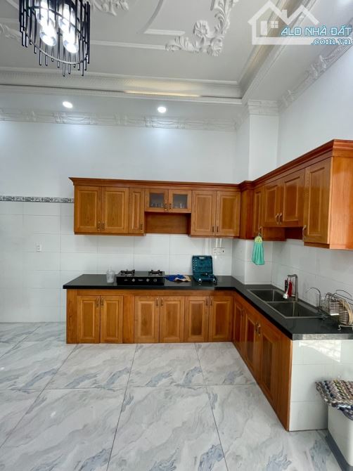 NHÀ ĐẸP TẶNG TOÀN BỘ NỘI THẤT- NGAY BỆNH VIỆN BÌNH TÂN- SÁT CHỢ . - 4