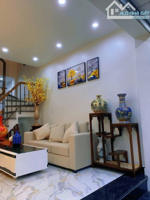 Bán nhà Phương Lưu, Vạn Mỹ, Ngô Quyền, Hải Phòng. 3 tầng, 30m2, 2,3 tỷ. Ngang 4m, d2tbBán - 4