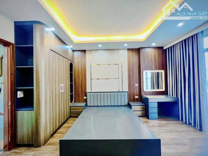 Bán nhà Tố Hữu Vạn Phúc 51M2 chỉ 15 tỷ - 4