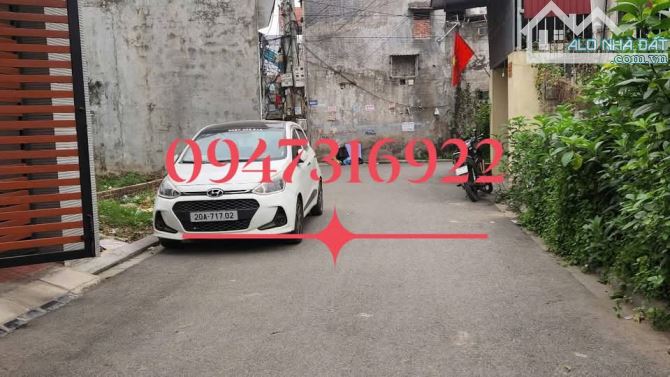 Đường thông ô tô tránh, sát hồ điều hòa công viên Kim Chung, Đông Anh. Hơn 6 tỷ - 4