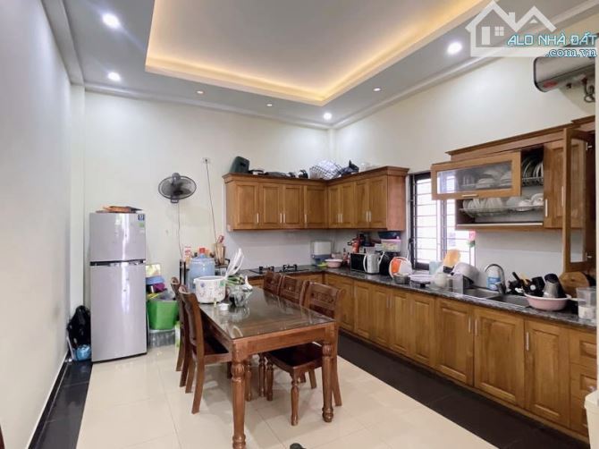 BÁN NHÀ SIÊU VIP NGỌC THỤY DT54M-5T-MT3.9M-GIÁ 11.5T - 4