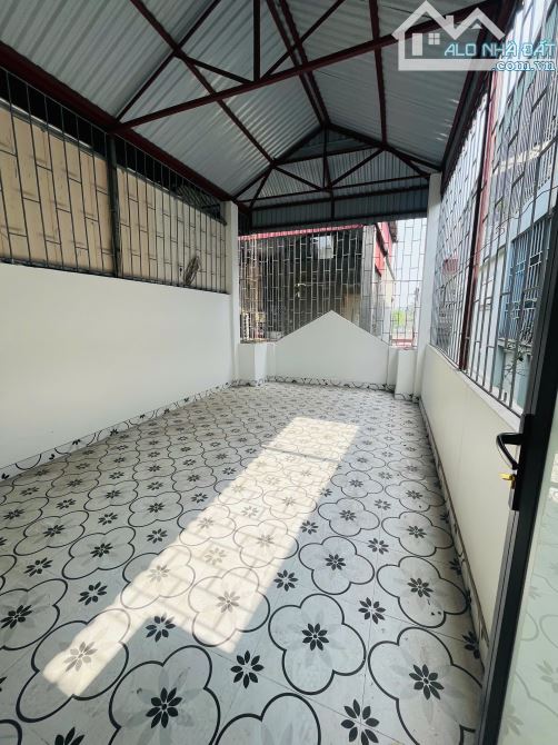 Cho thuê nhà Đại Từ Full đồ 4 tầng x 40m2, 4 ngủ, 12 Triệu Full đồ ở gia đình vào ngay - 4