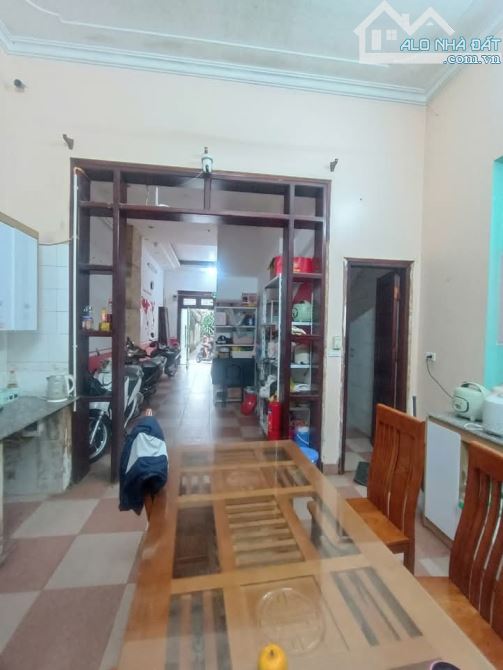 Nhỉnh 22 tỷ nhà kinh doanh, mặt phố Nguyễn Khả Trạc, Mai Dịch, DT60m, MT4.4, nhà 5 tầng - 4