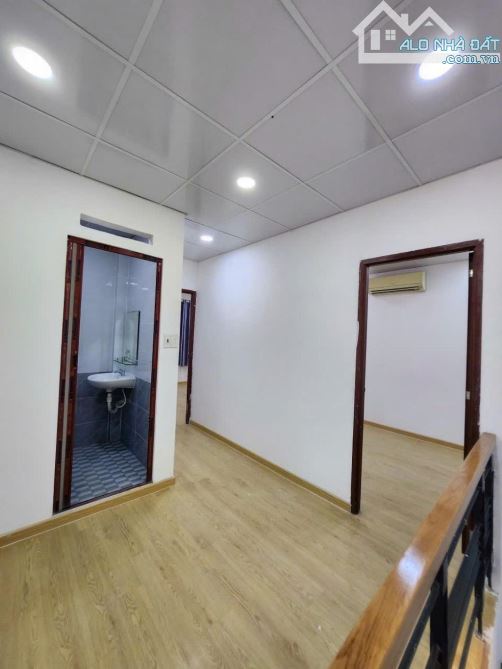 MẶT TIỀN KD ĐA NGÀNH Ở HƯƠNG LỘ 2 44M2 (4X11) 2PN 2WC GIÁ CHỈ 4.X TỶ - 4