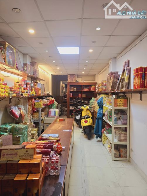 Mặt Phố Kim Ngưu 200M2 70 Tỷ Lô Góc 3 Thoáng Đầu Phố Sát lò đúc - 4