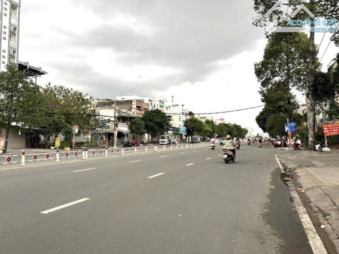 Bán gấp nhà đôi MT Tên Lửa Bình Trị Đông B 9x20m 3 lầu giá 38.5 tỷ ( giá tốt khu vực ) - 4