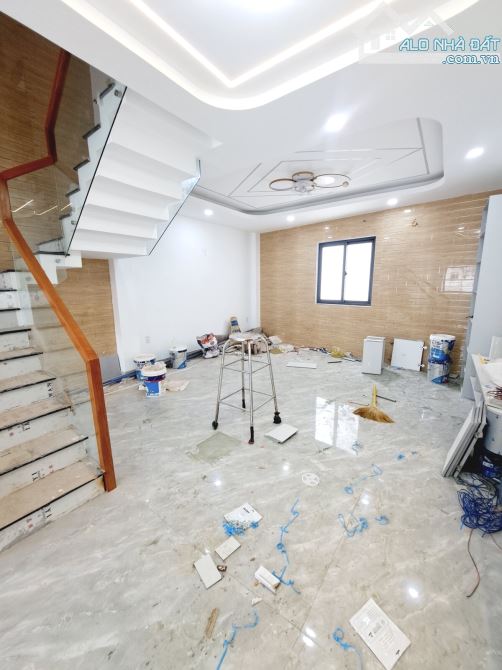 Bán nhà quận Bình Tân - Siêu vip mới xây 5 tầng đẹp hơn ngọc trinh - Đầu tư bao sinh lời - 4