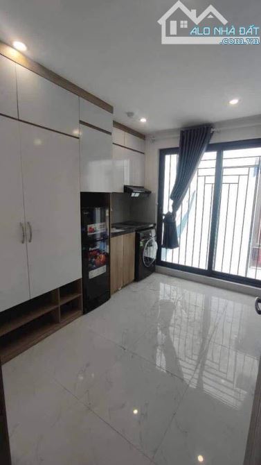 Bán toà CCMN 40m2, 6T, 10 phòng khép kín phố Nguyễn Lương Bằng, Đống Đa - 4