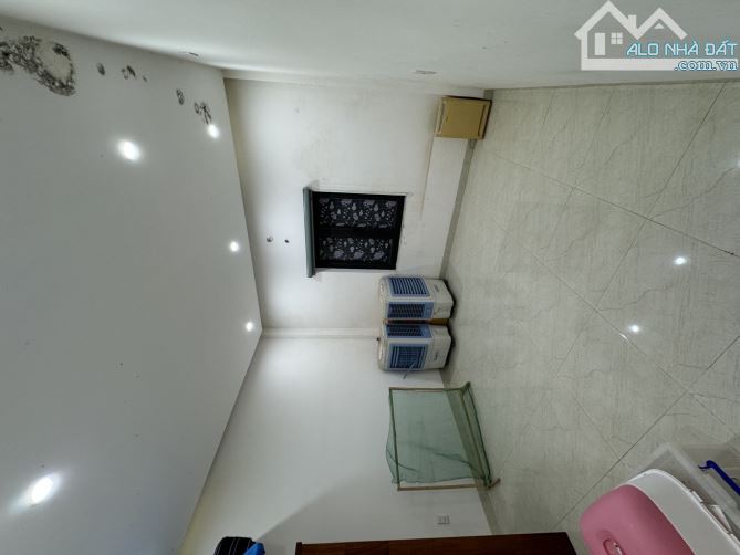 Bán nhà mặt phố Hoàng Tích Trí,56m, 5tỷ900nhà 3 tầng kiên cố Hải Châu, trung tâm Đà Nẵng - 4