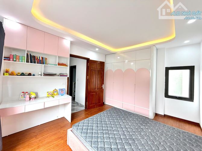 Bán nhà Trần Phú, Văn Quán, Hà Đông, giá siêu hời 10,5 tỷ, 112m2 - 4