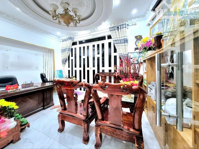 Bán nhà sổ hồng riêng hẻm xe hơi Nguyễn Bình, Nhà Bè, Dt 6x8,5 m. Giá 3,45 tỷ - 4
