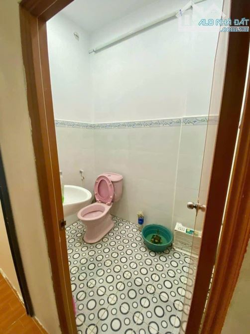 CHO THUÊ NHÀ MẶT TIỀN GẦN VINCOM HÙNG VƯƠNG GIÁ 17 TRIỆU THÁNG - 4