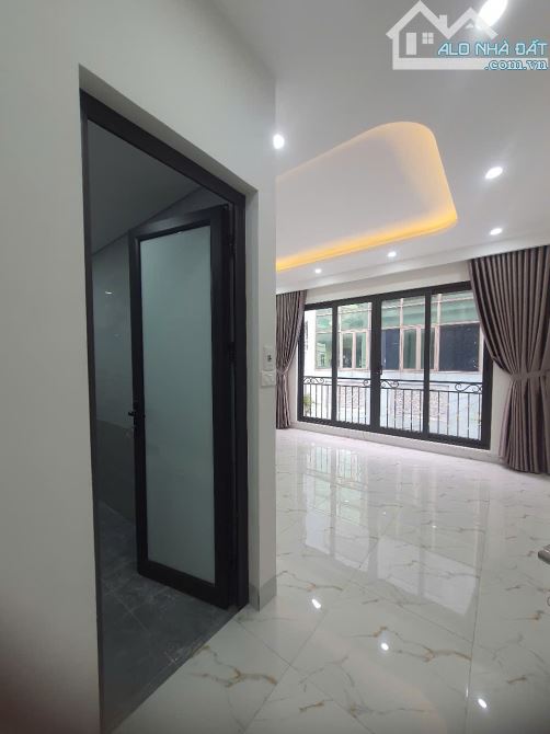 NHÀ ĐẸP NHƯ MƠ – THANG MÁY – OTO VÀO NHÀ – TRUNG TÂM MỖ LAO, HÀ ĐÔNG– CHỈ 10.5 TỶ - 4