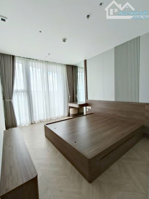 Dleroi Soleil 2 ngủ -3 ngủ view Hồ Tây, Sông Hồng giá từ 8,6 tỷ -16 tỷ sẵn sổ đỏ giao dịch - 4