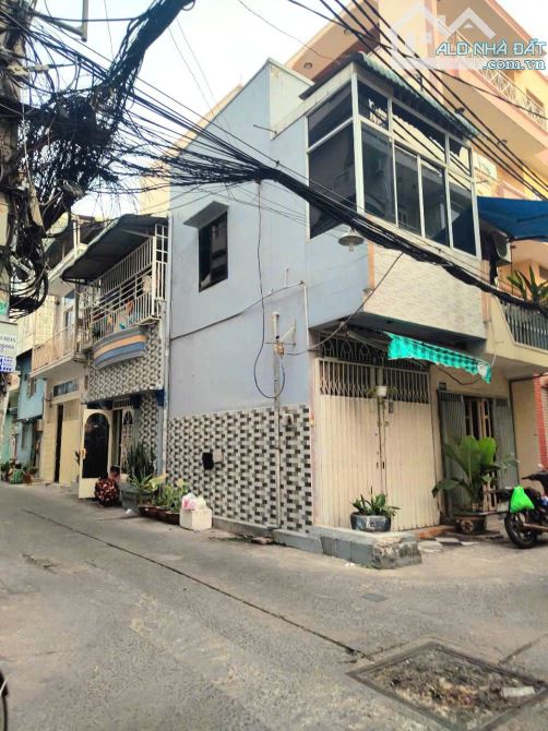 BÁN NHÀ CĂN GÓC - HẺM XE HƠI - GẦN NGÃ 4 ÂU CƠ - P.5, Q.11 - 4.95 TỶ TL - 4