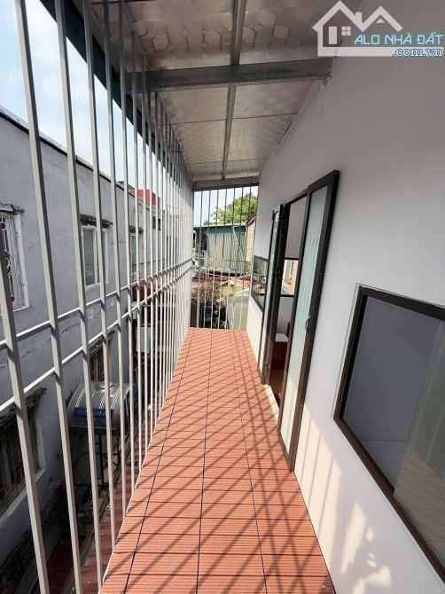 TẬP THỂ BÁCH KHOA- 3Ngủ-85m chỉ nhỉnh 4 đồng - 4