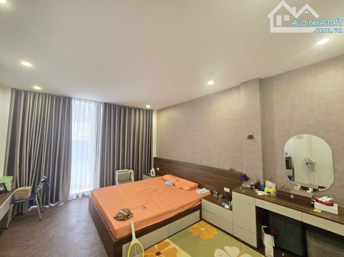 Bán Nhà Láng Hạ Đống Đa-Nhà Mới Thang Máy Gara Oto Gần Phố-50m 7 tầng Mt 4m Giá 17,1 tỷ - 4