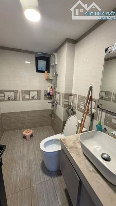 Bán nhà 6 tầng CCMN đường ô tô tránh nhau phú đô nam từ Liêm Hà Nội - 4