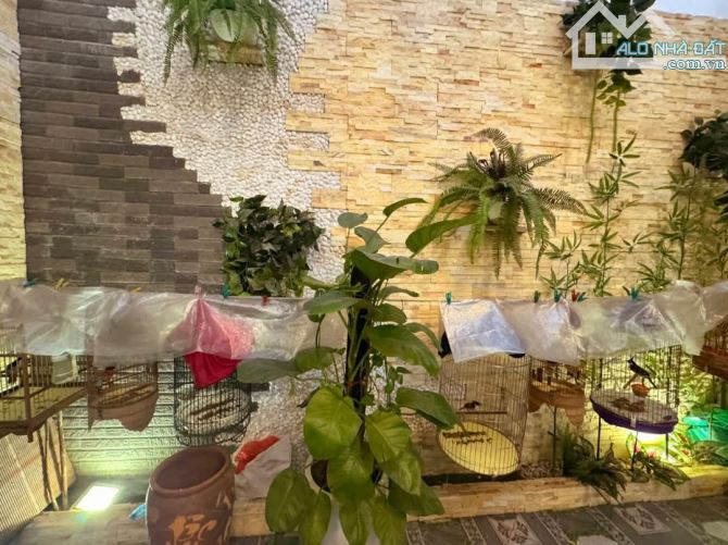 PHÂN LÔ QUÂN ĐỘI - BA ĐÌNH - Ô TÔ - NỘI THẤT GỖ SỊN - 66M - 4 TẦNG - GIÁ TỐT- - 4
