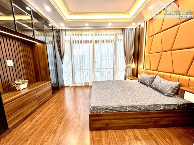 BÁN NHÀ PHỐ YÊN HOÀ CẦU GIẤY 10 TỶ 35M 6 TẦNG THANG MÁY NGÕ THÔNG NHÀ ĐẸP Ở LUÔN - 4