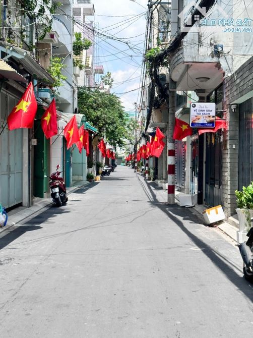 Bán nhà Tân Trang, gần Lý Thường Kiệt, Tân Bình, 26m² - 4x7 - 2 tầng, chỉ hơn 3 tỷ - 4